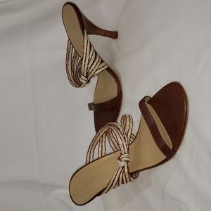 NWOT Max de Carlo Brown White Leather Woven Rope Knotted Strappy Heels Size 9 B
